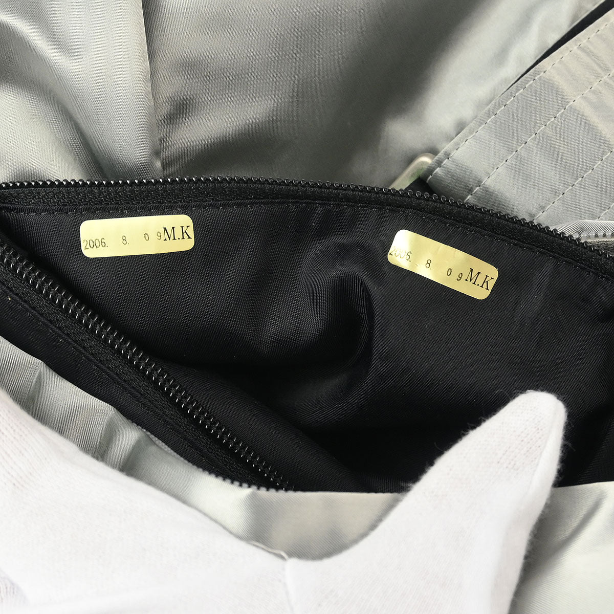 Chanel 2005-2006 Gray Nylon Sport Line Gym Bag - Image 10
