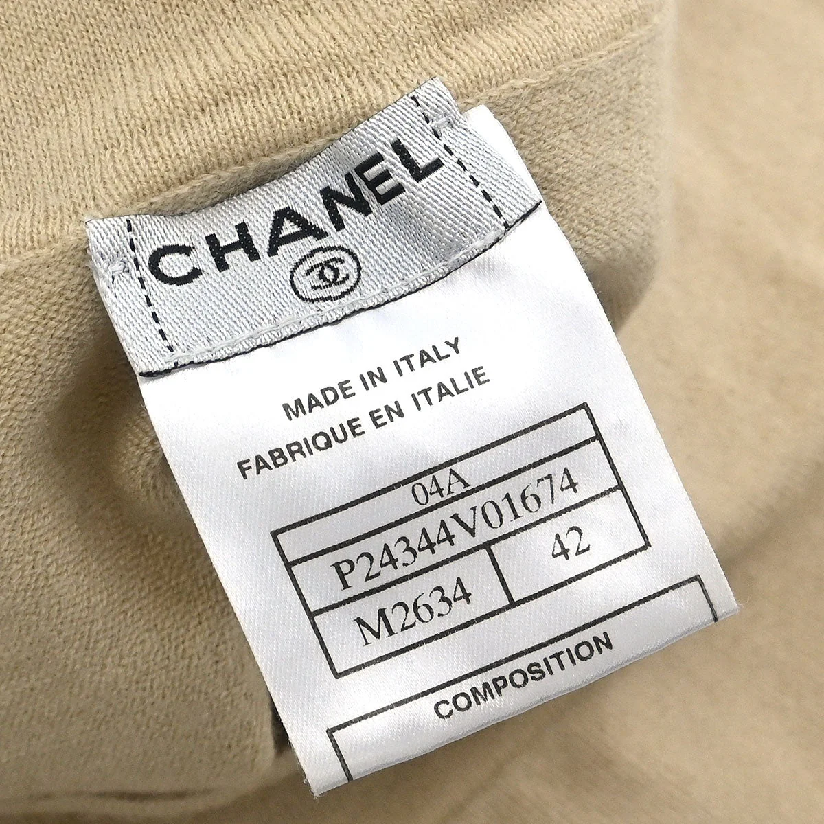 Chanel 2004 Sweater Beige #42 - Image 9