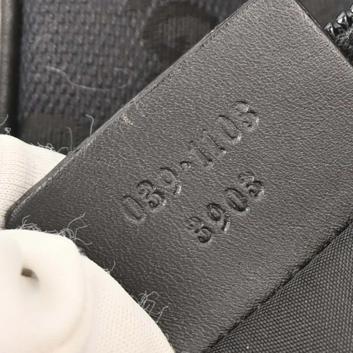Gucci Black GG Handbag - Image 10
