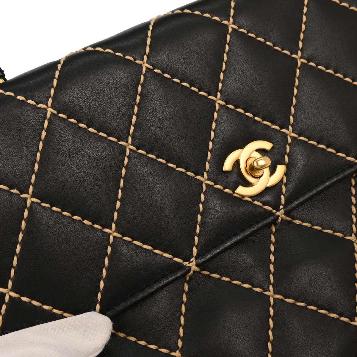 Chanel 2004-2005 Black Calfskin Wild Stitch Kelly Handbag - Image 3