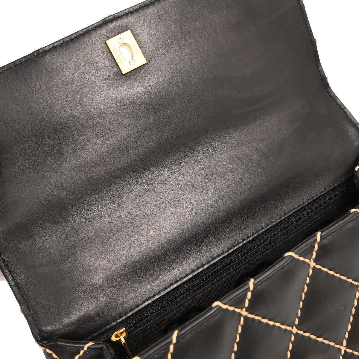 Chanel 2004-2005 Black Calfskin Wild Stitch Kelly Handbag - Image 6