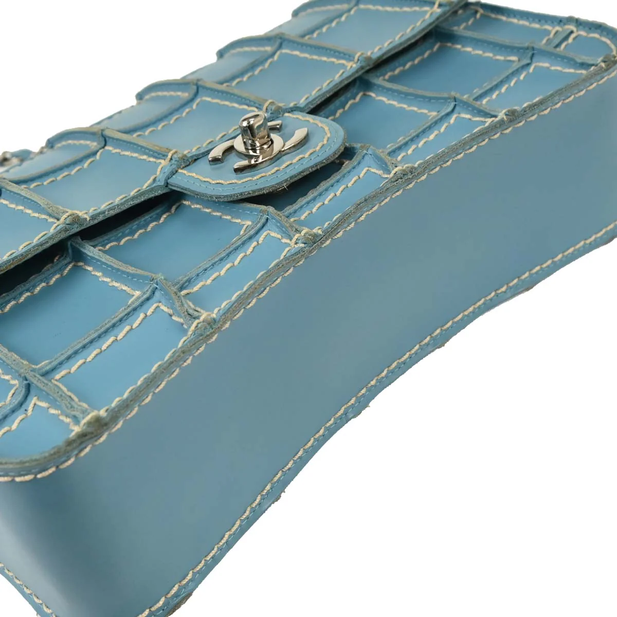 Chanel 2001-2003 Light Blue Calfskin Wild Stitch Choco Bar Shoulder Bag - Image 4