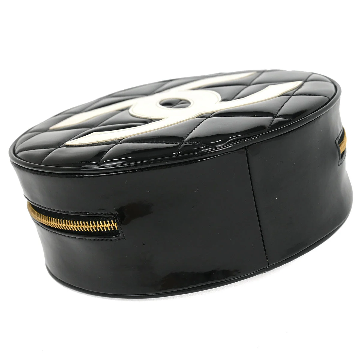 Chanel Black Patent Leather Round Vanity Handbag - Image 3