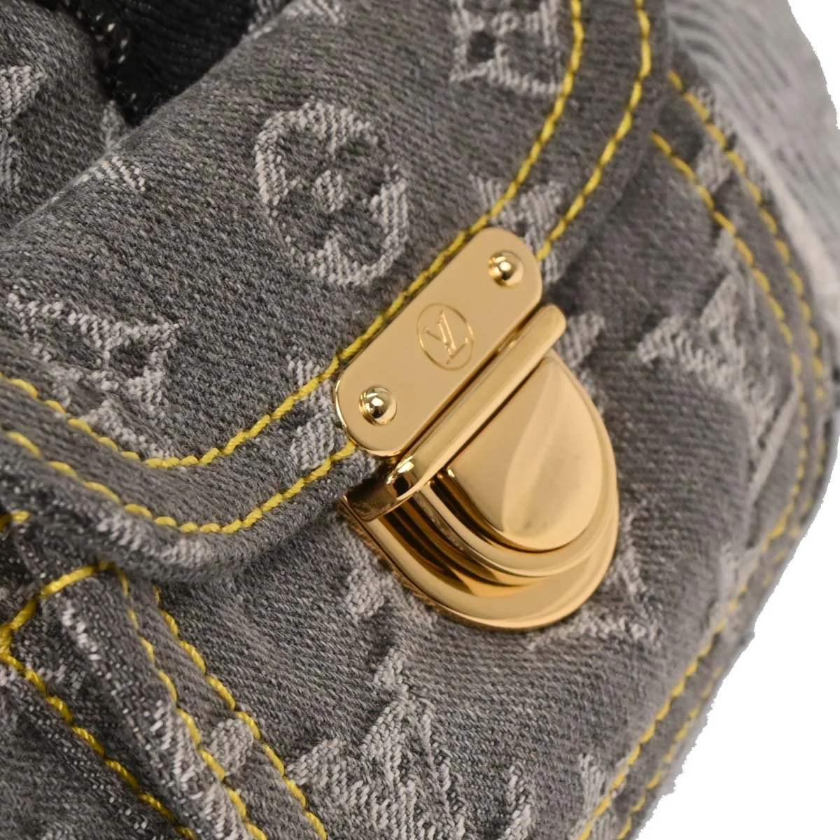 Louis Vuitton Monogram Denim Patchwork Bowly Shoulder Bag M95377 - Image 6