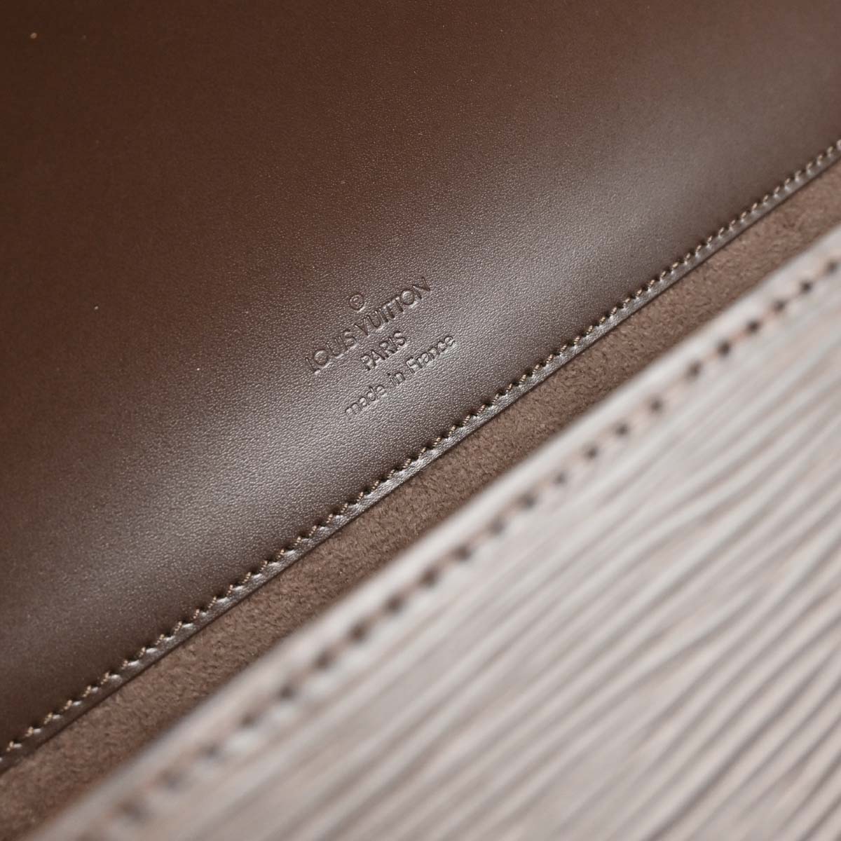 Louis Vuitton Brown Epi Nocturne GM Shoulder Bag M5217D - Image 9