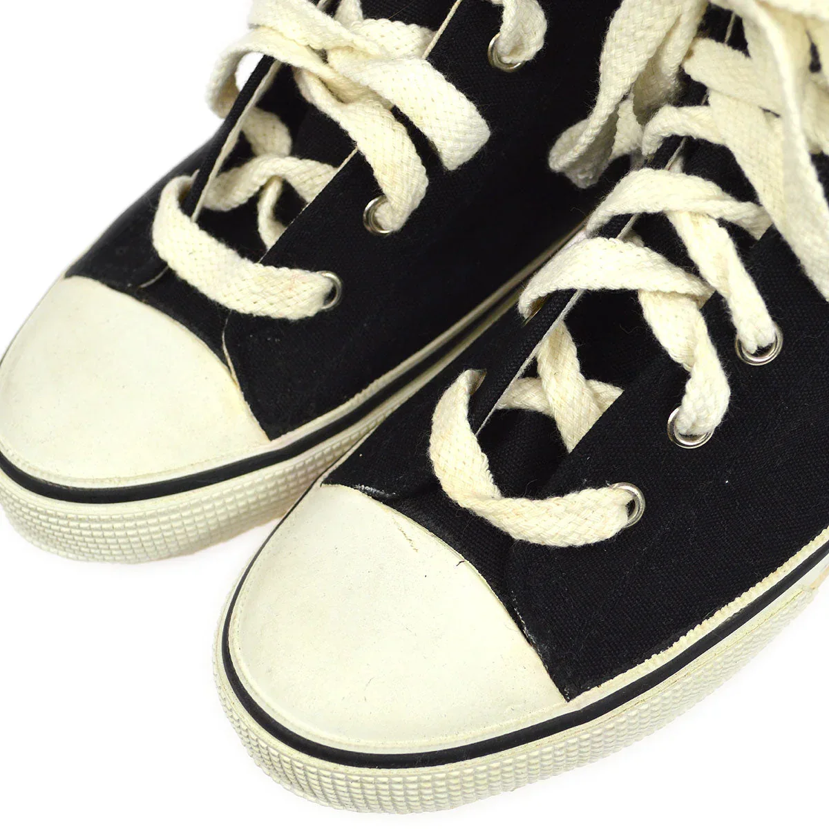Chanel Spring 1995 Sneakers Shoes #38 - Image 4