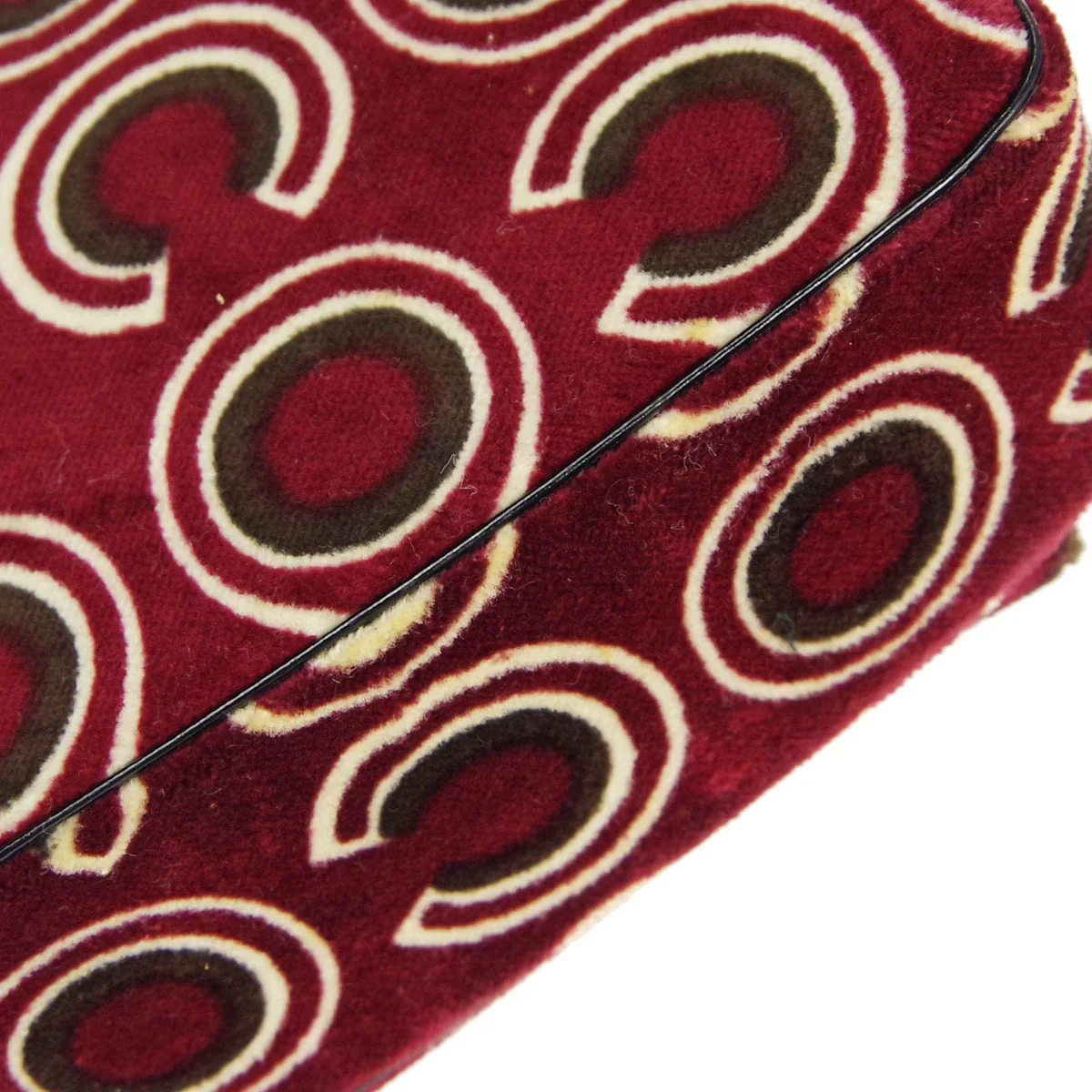 CHANEL 2001-2003 COCO Handbag Bordeaux Velvet - Image 10