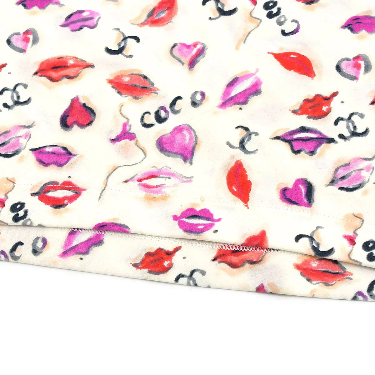 Chanel 1995 Spring Lip Print Cropped Top #44 - Image 4