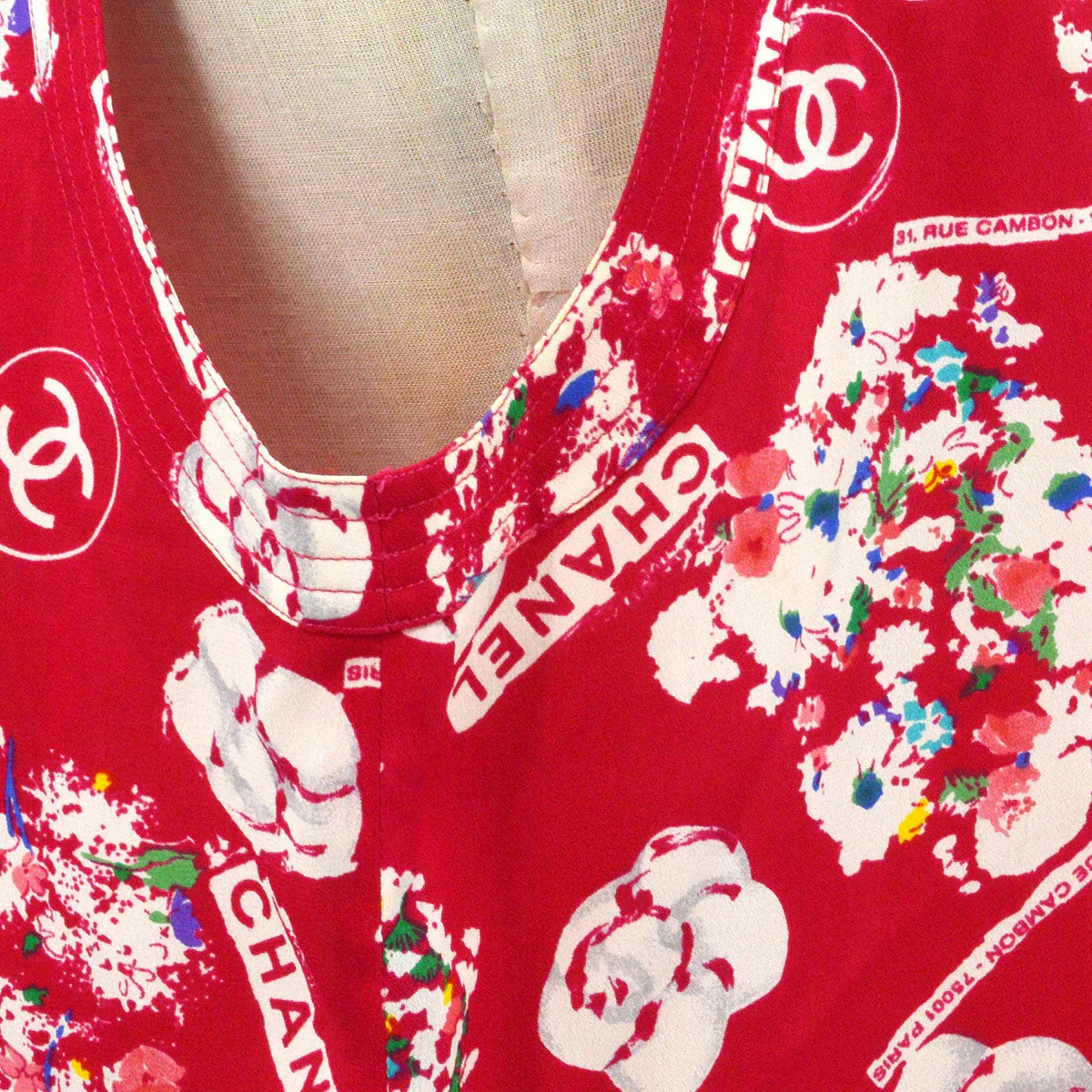 Chanel Spring 1986 camellia print silk tank top #44 - Image 5
