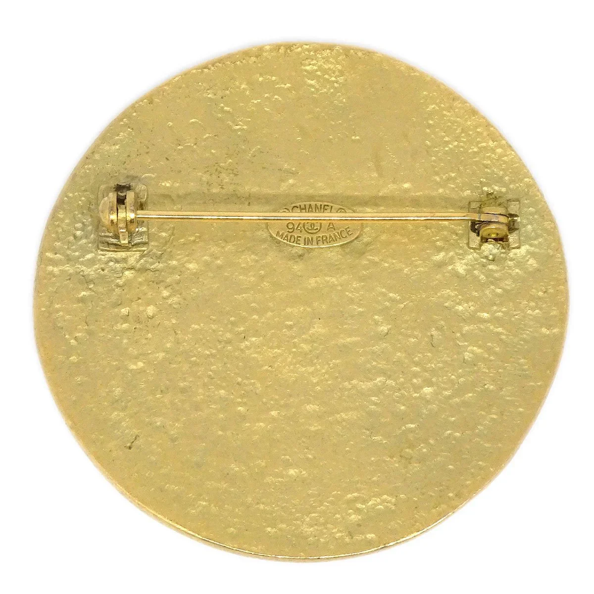 CHANEL Medallion Brooch Gold 94A - Image 2