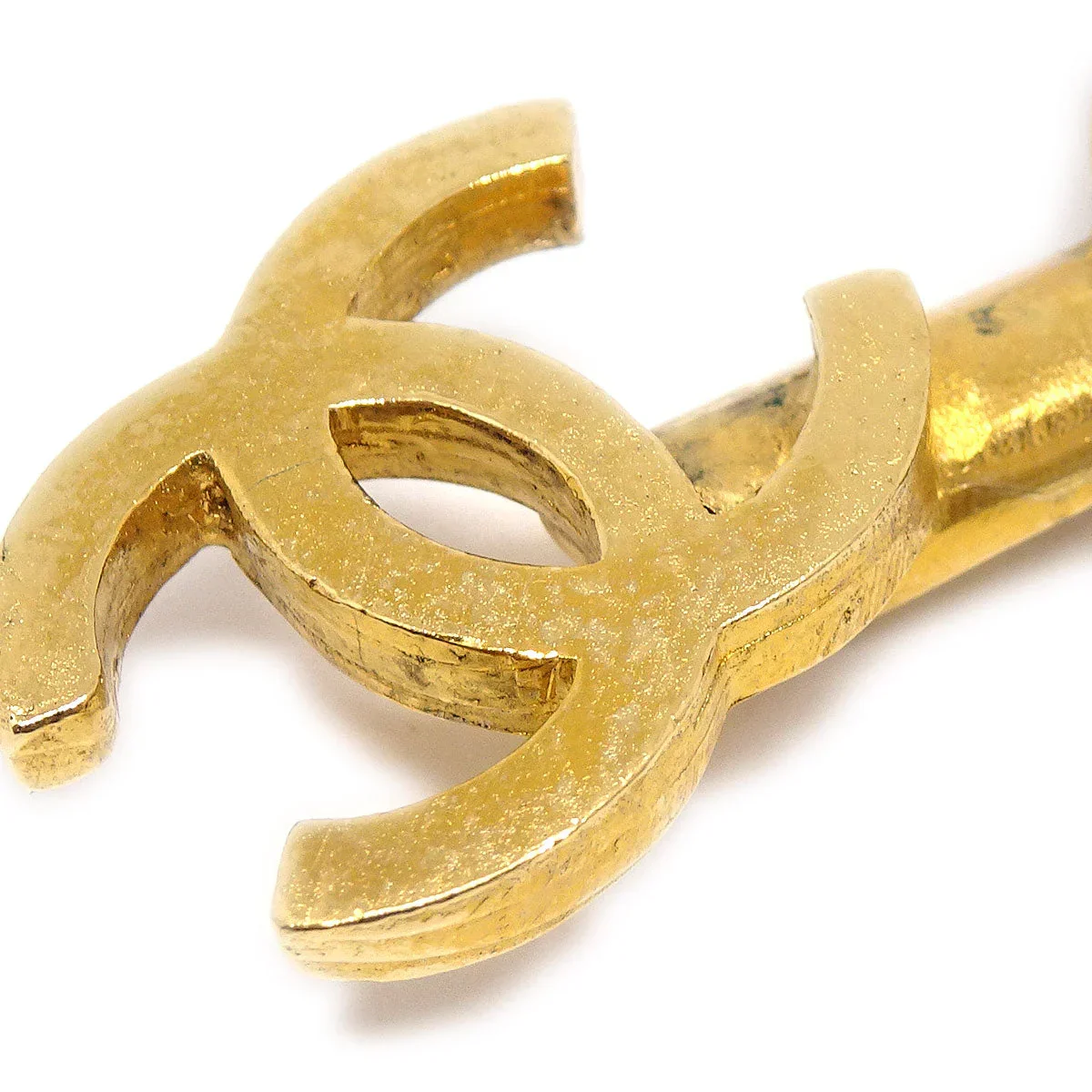 Chanel 1993 Gold Graffiti Heart Arrow Brooch - Image 3