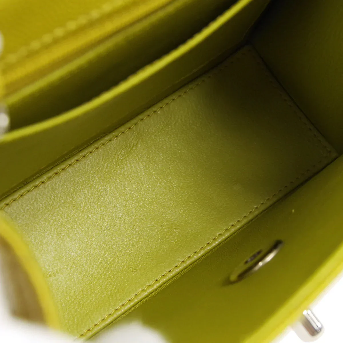 CHANEL * 1997-1999 Classic Square Flap 17 Green Caviar - Image 7