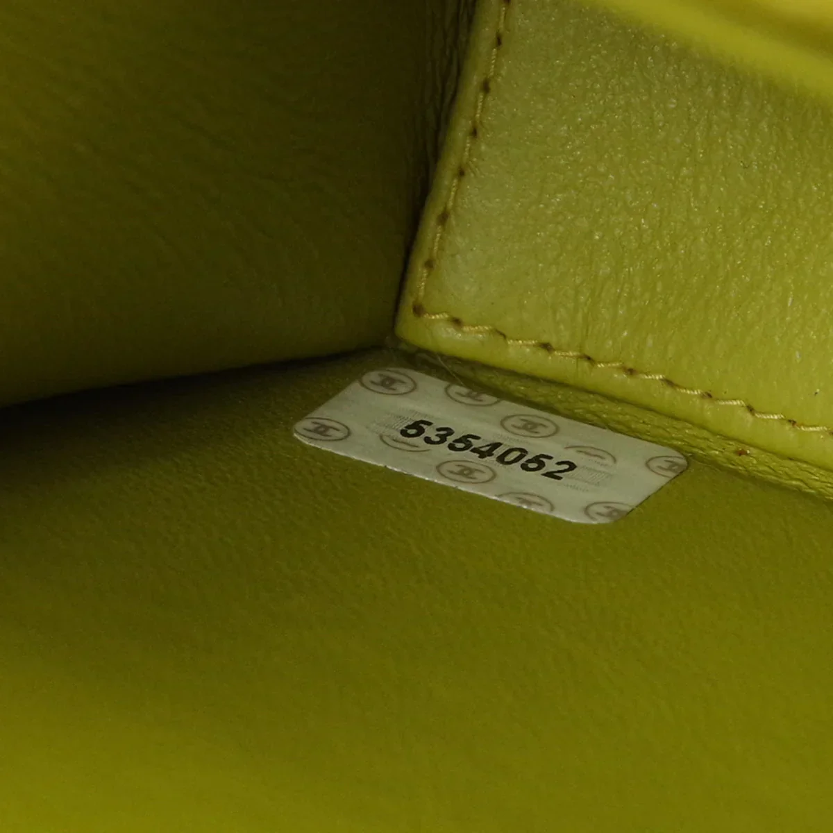 CHANEL * 1997-1999 Classic Square Flap 17 Green Caviar - Image 9
