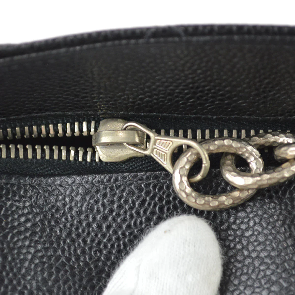 Chanel 2000-2001 Medallion Tote SHW Black Caviar - Image 6