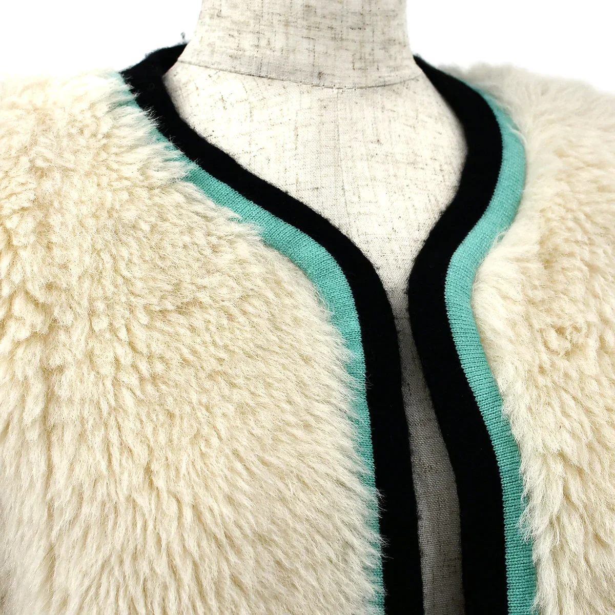 Chanel Fall 1994 logo applique collarless jacket #40 - Image 5