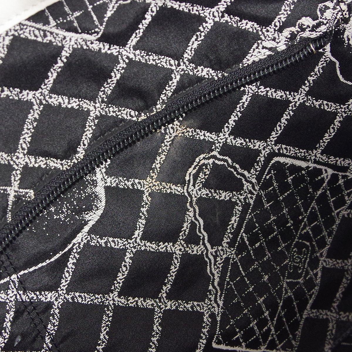 Chanel * 2008-2009 Essential Tote 40 White Calfskin - Image 8