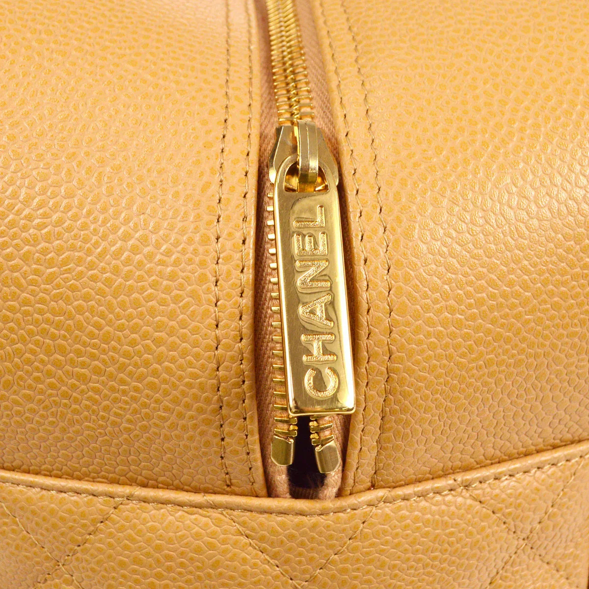 Chanel 2004-2005 Bowling Bag 37 Beige Caviar - Image 5