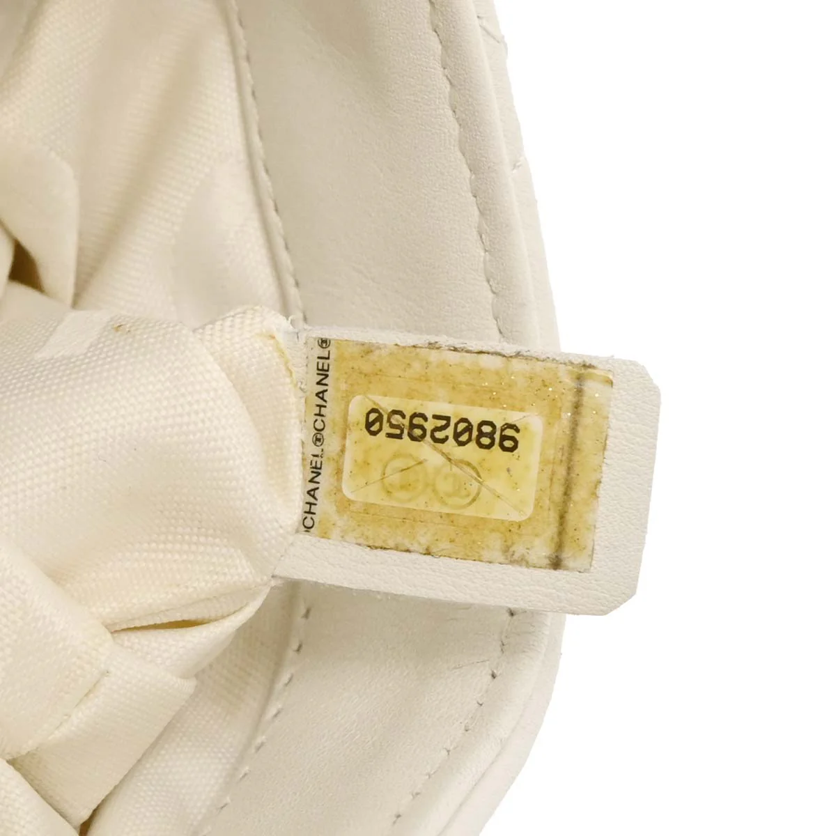 Chanel * White Calfskin Cambon Ligne Shoulder Bag - Image 10