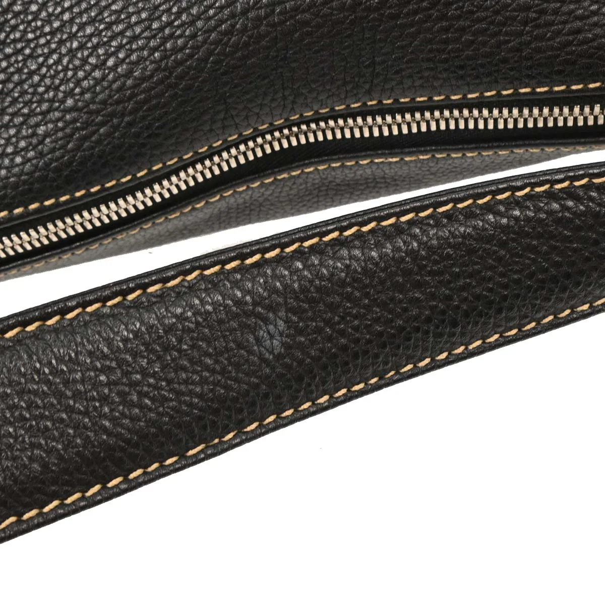 Chanel 2003-2004 Black Calfskin Handbag - Image 5