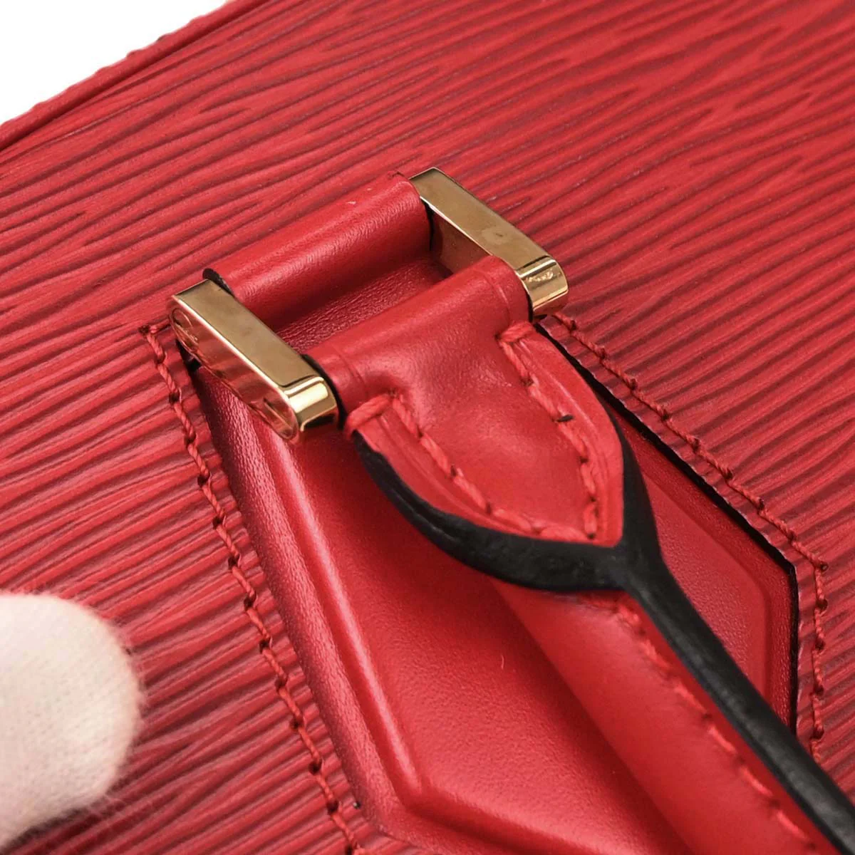 Louis Vuitton 1997 Red Epi Sablon Handbag M52047 - Image 5