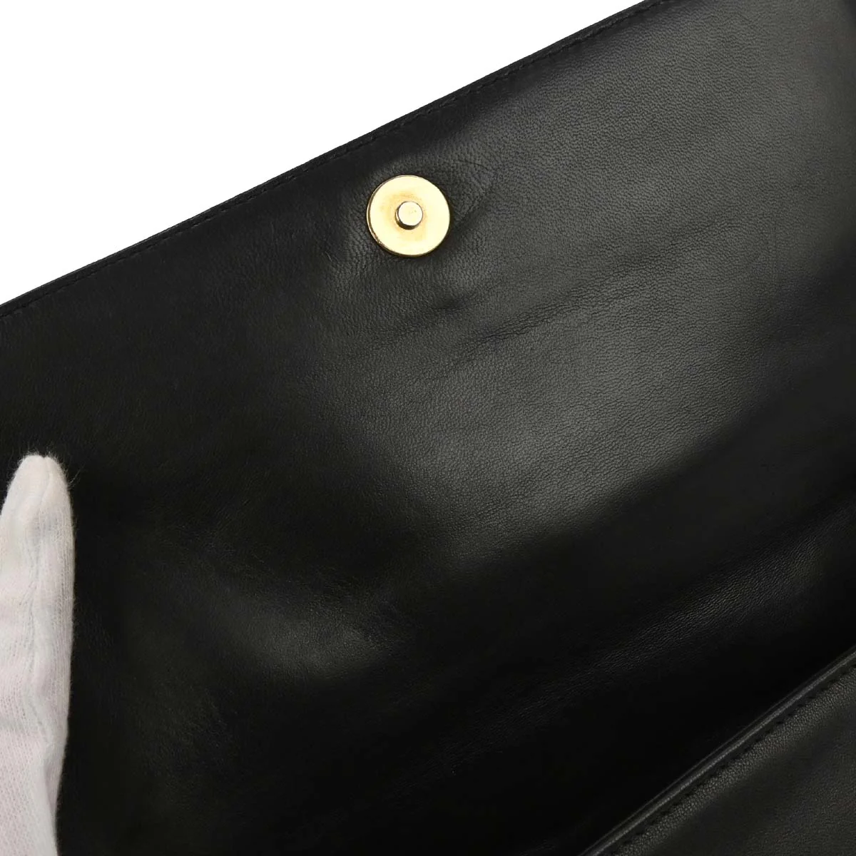 Chanel 2000-2001 Black Lambskin Choco Bar Shoulder Bag - Image 9