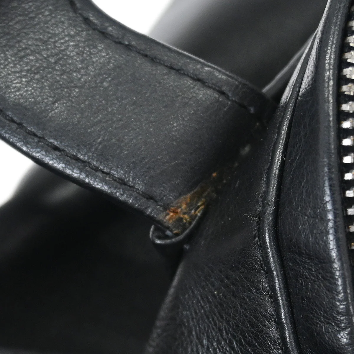 Chanel 2003-2004 Black Lambskin Handbag - Image 10