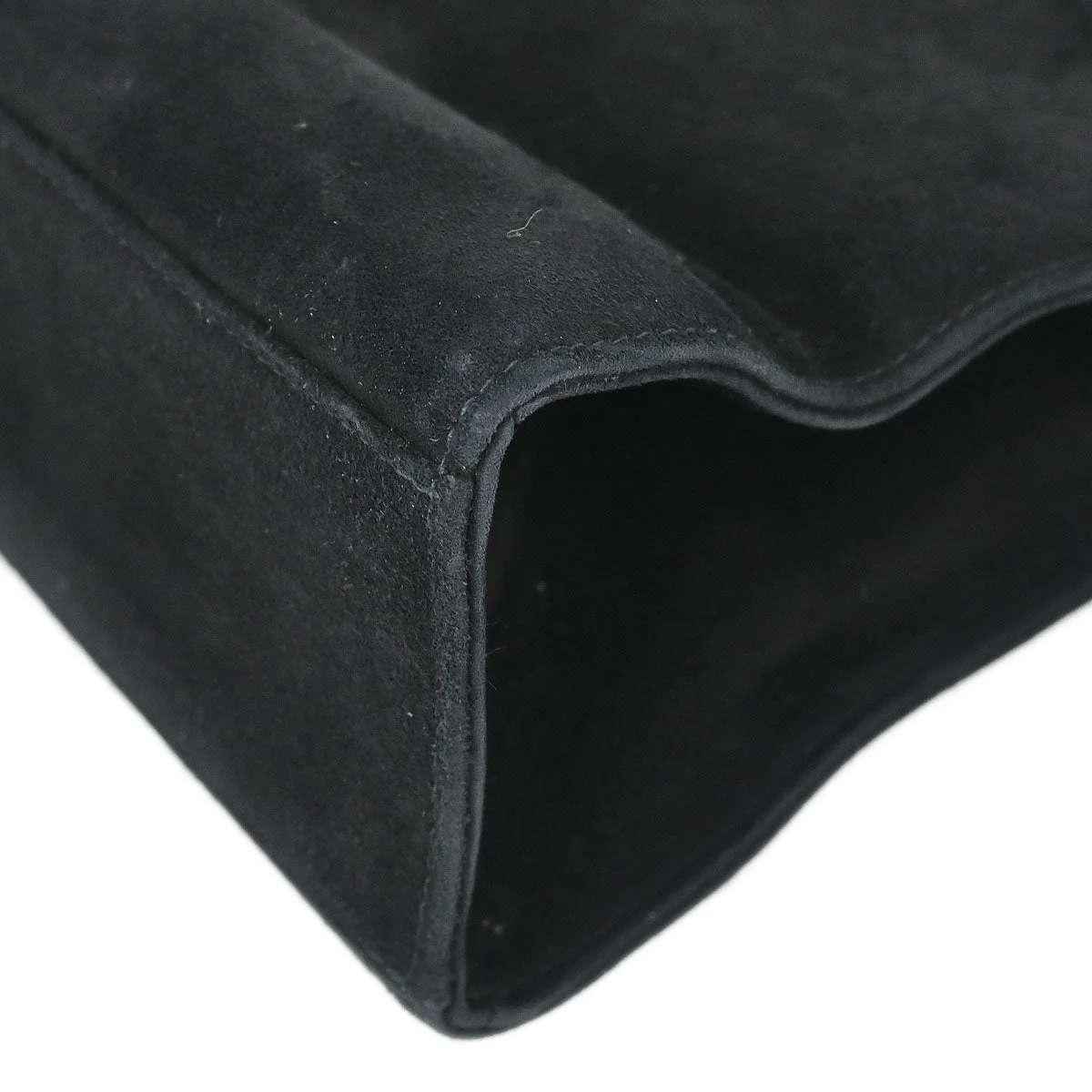 Chanel 1997-1999 Black Suede Handbag - Image 3