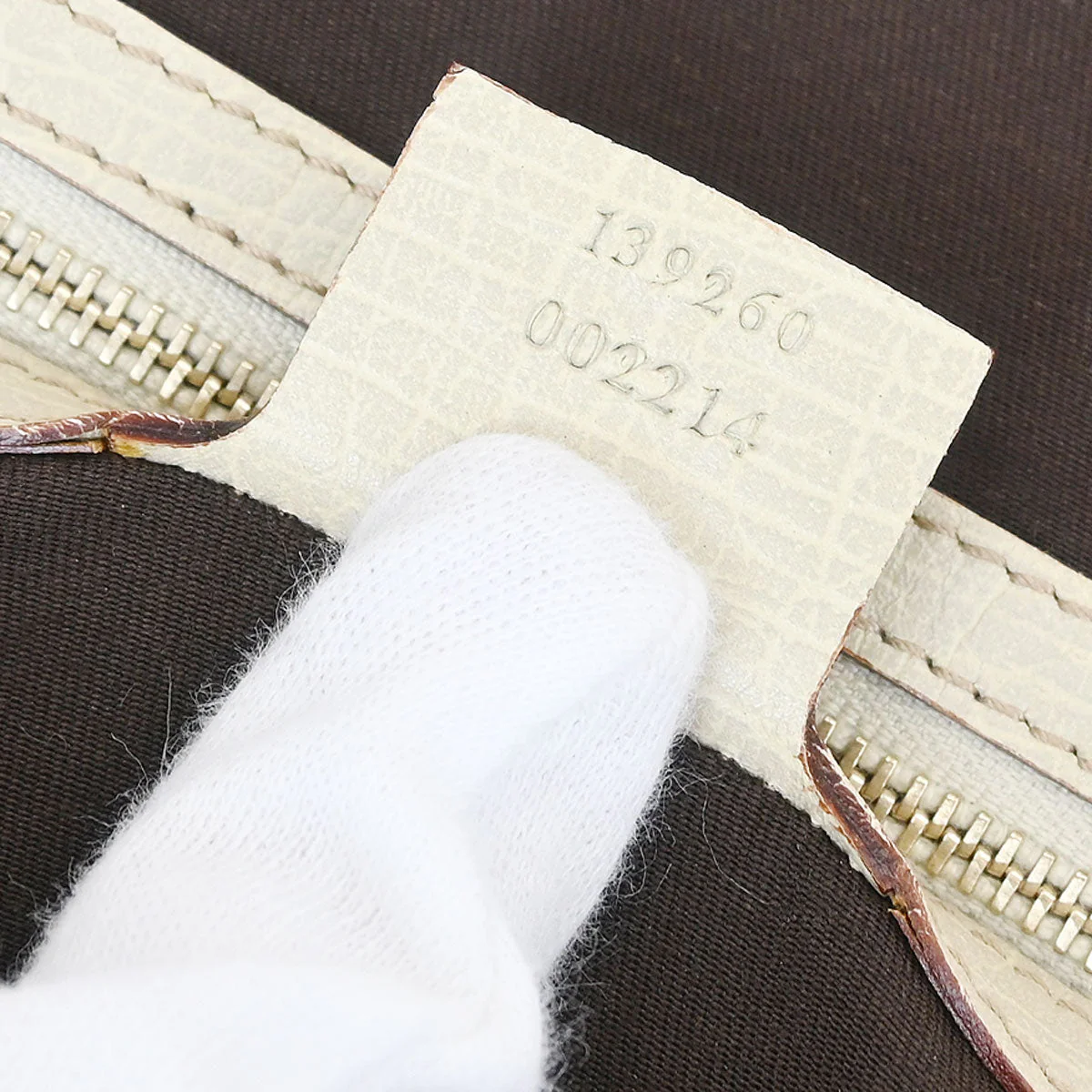Gucci Beige GG Tote Handbag - Image 10