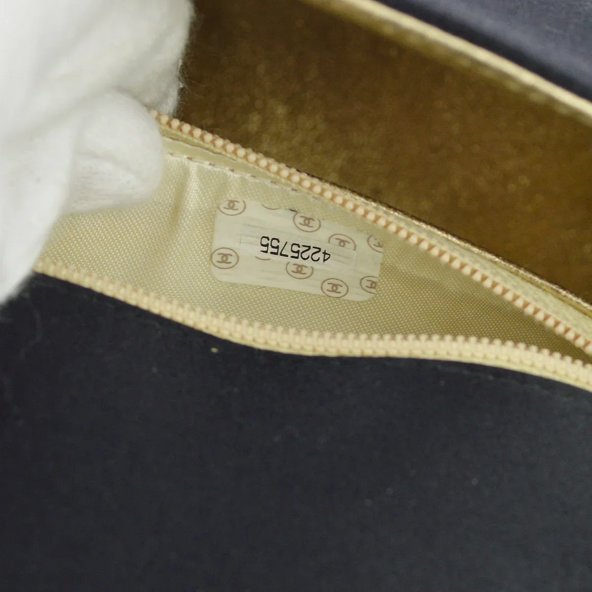 Chanel 1996-1997 Black Satin Chain Handbag - Image 10