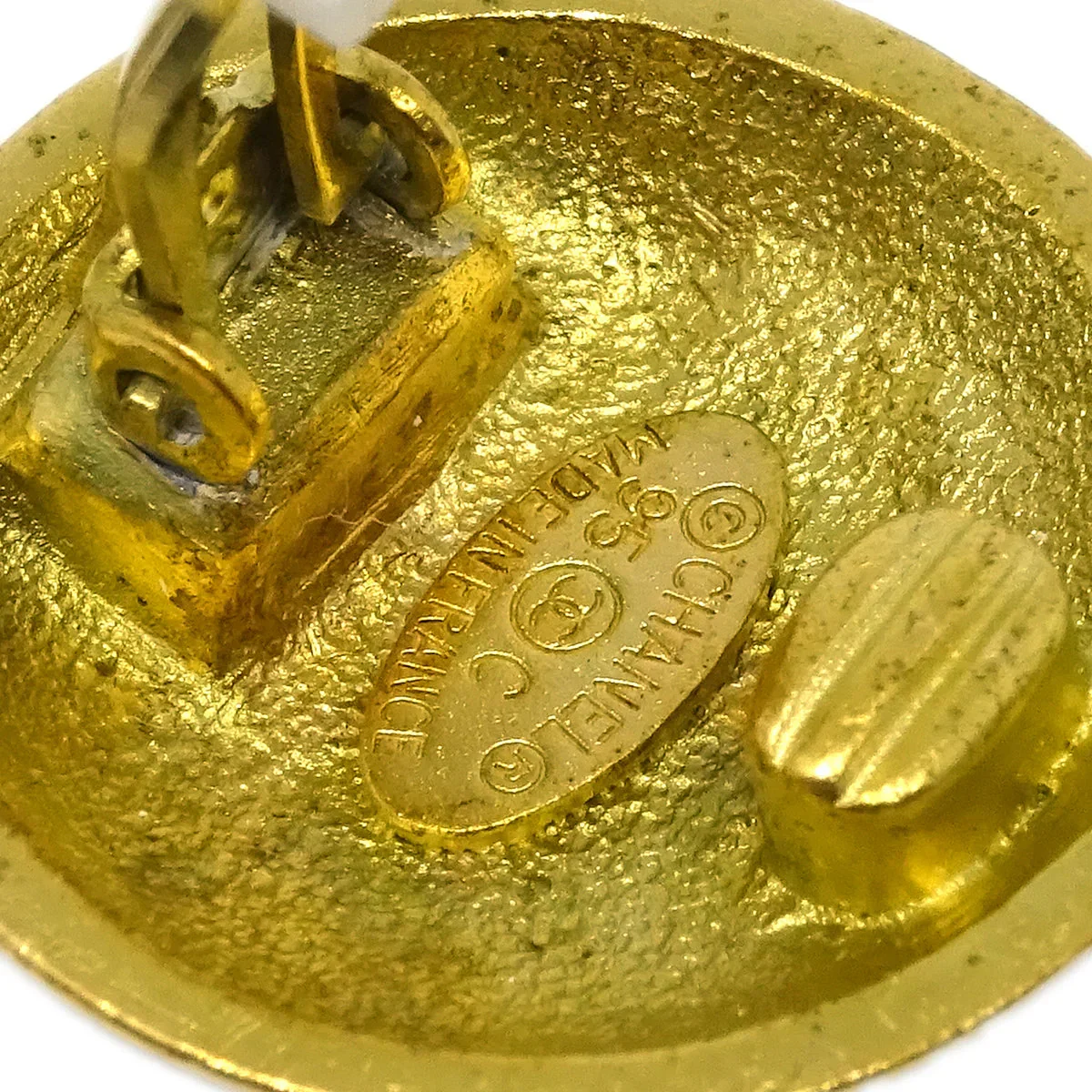 Chanel Gold Button Earrings Clip-On 95C - Image 4