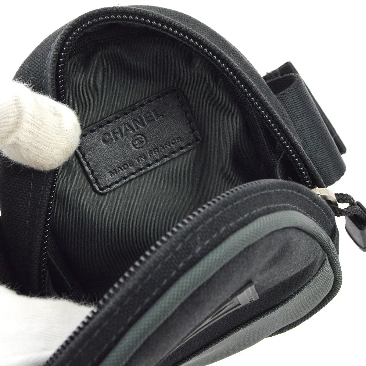Chanel 2003-2004 Sports Line Arm Bag - Image 4