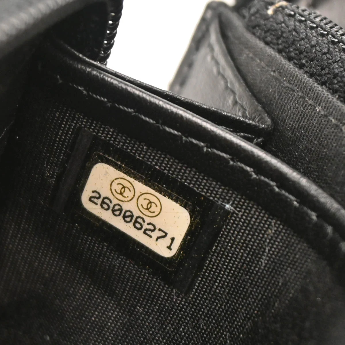 Chanel 2018-2019 Black Calfskin Wallet - Image 7