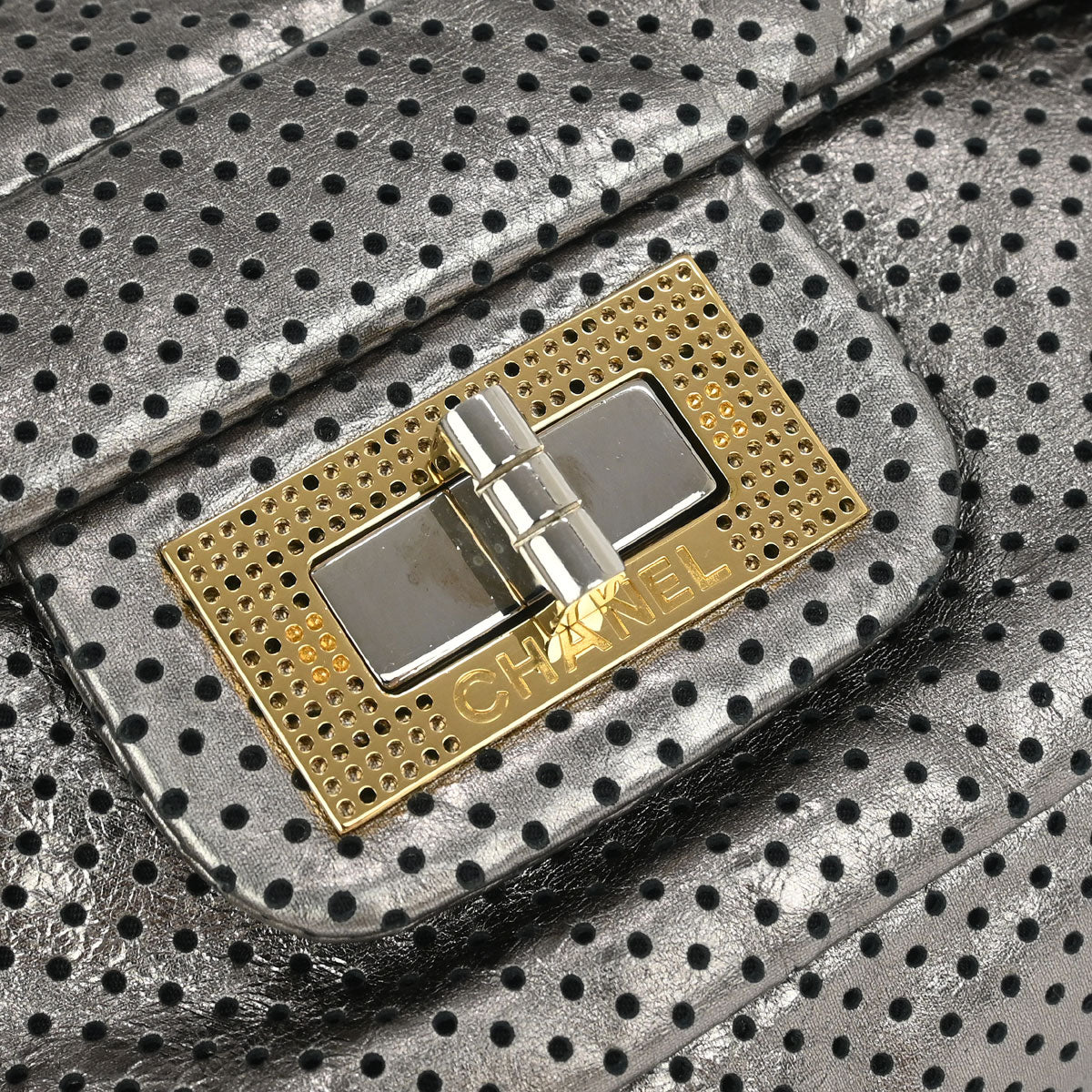 Chanel 2008-2009 Silver Perforated Lambskin Mademoiselle Lock Shoulder Bag - Image 4