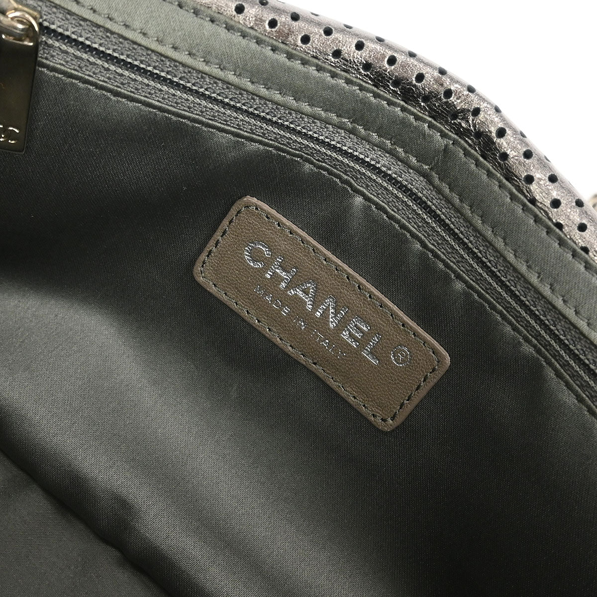 Chanel 2008-2009 Silver Perforated Lambskin Mademoiselle Lock Shoulder Bag - Image 7