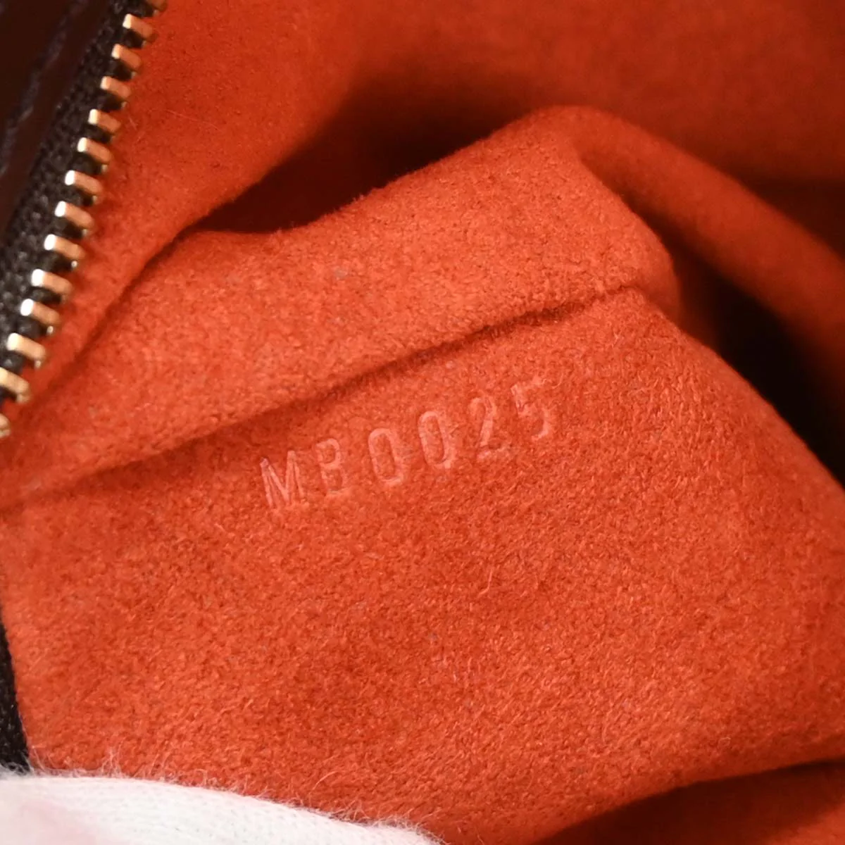 Louis Vuitton 2005 Damier Uzes Tote Bag N51128 - Image 10