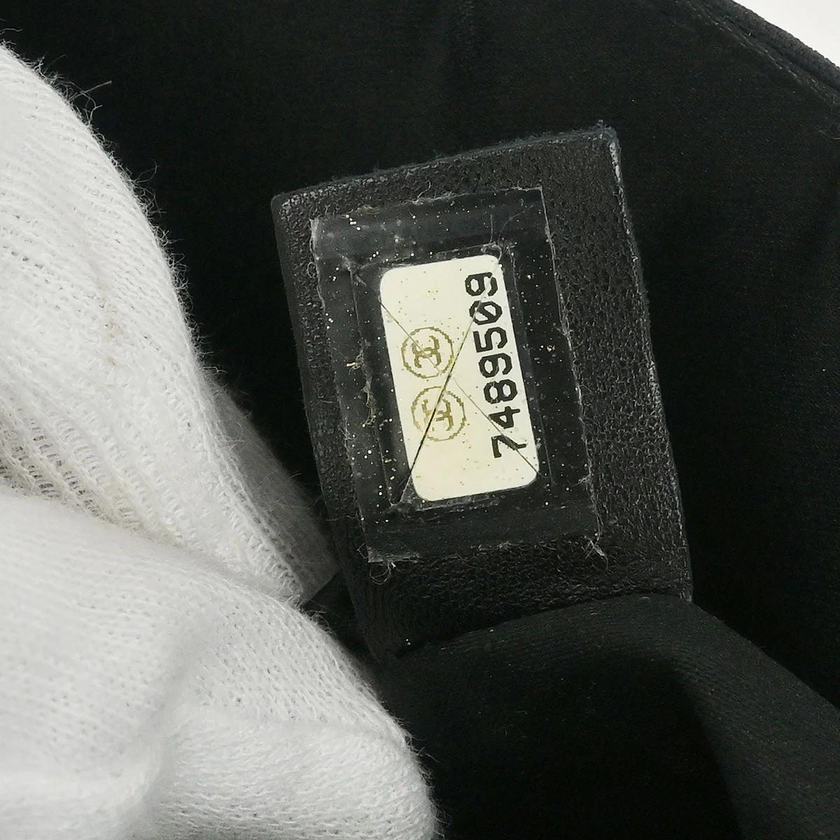 Chanel 2001-2003 Black Jacquard Nylon Travel Line Medium Classic Single Flap - Image 10