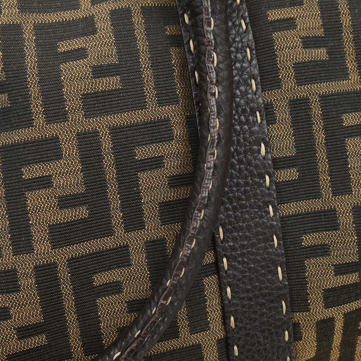 Fendi Brown Zucca Duffle Bag - Image 5