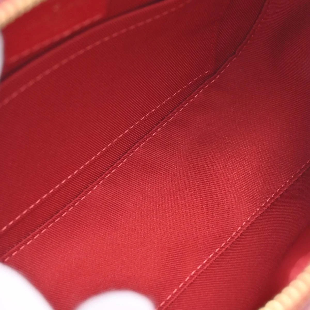 Louis Vuitton 2018 Red Monogram Empreinte Saintonge Crossbody M44606 - Image 8
