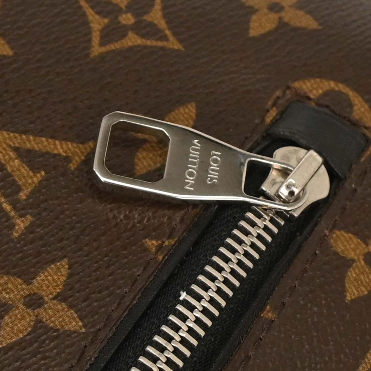 Louis Vuitton 2012 Monogram Macassar Parc Backpack M40637 - Image 7