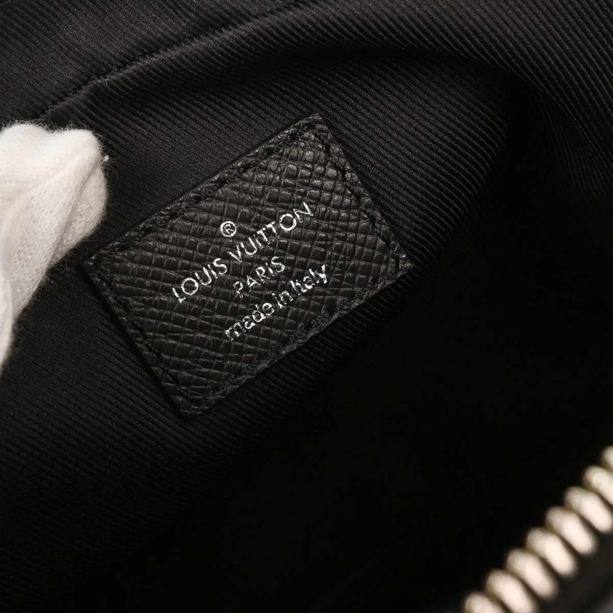 Louis Vuitton 2019 Monogram Eclipse Taigalama Bum Bag M30245 - Image 8