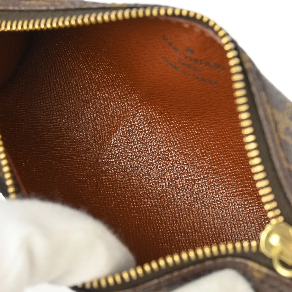 Louis Vuitton Monogram Papillon Attached Pouch Bag - Image 6