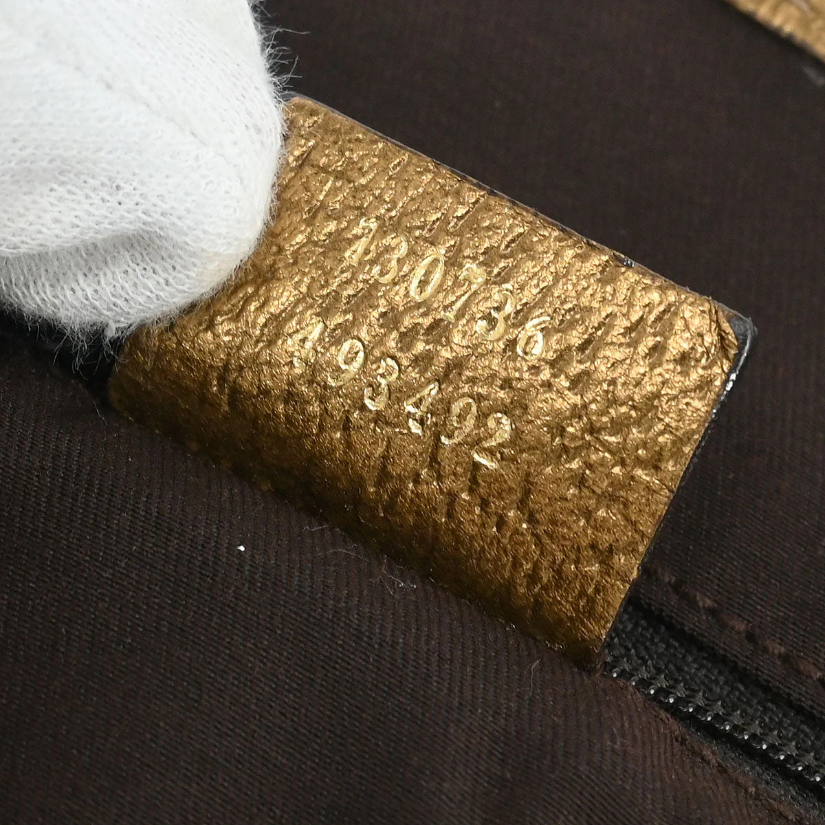 Gucci Gold Abbey D Ring Hobo Handbag - Image 10