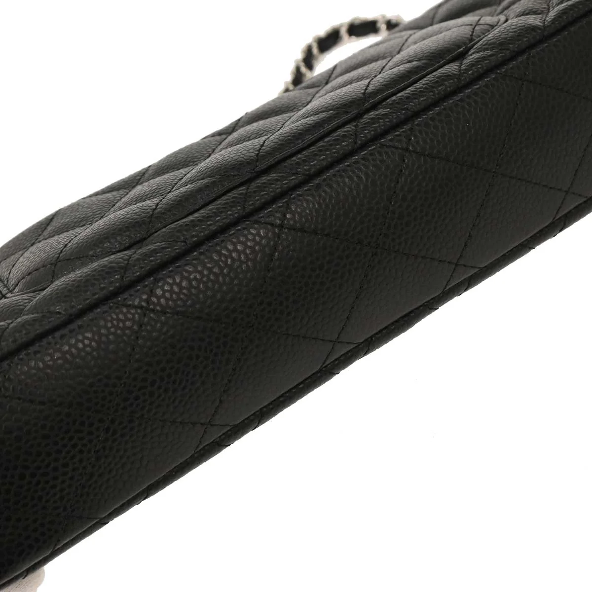 Chanel 2006-2008 Black Caviar East West Shoulder Bag - Image 3