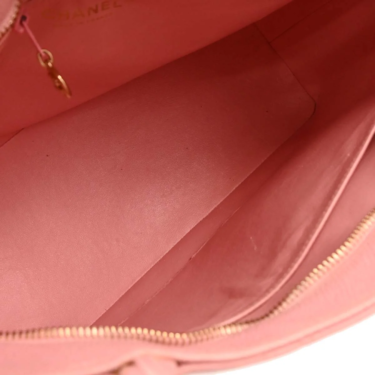 Chanel 2004-2005 Pink Caviar Medallion Tote Handbag - Image 7