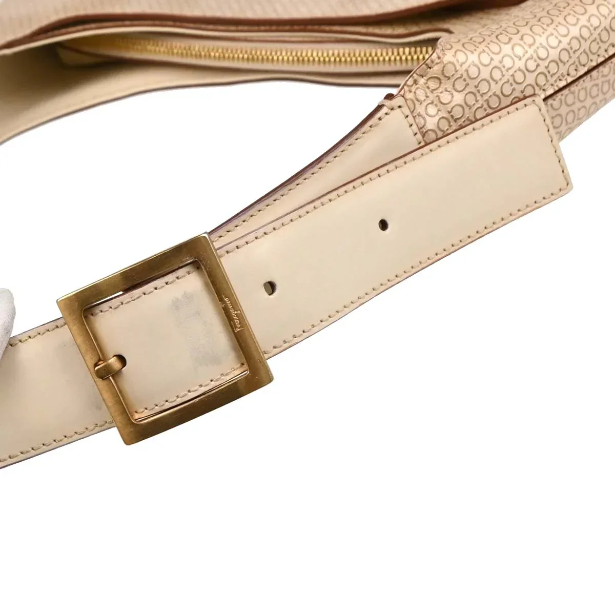 Salvatore Ferragamo Beige Leather Handbag - Image 6