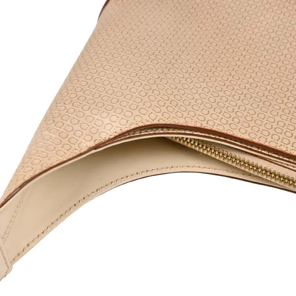Salvatore Ferragamo Beige Leather Handbag - Image 7