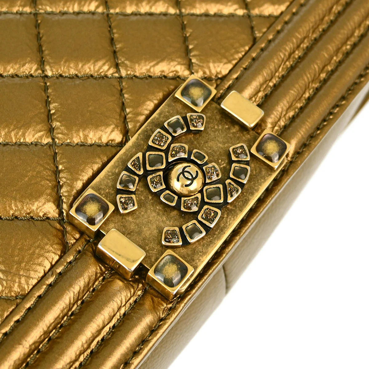 Chanel 2020-2021 Bronze Calfskin Boy Medium - Image 3