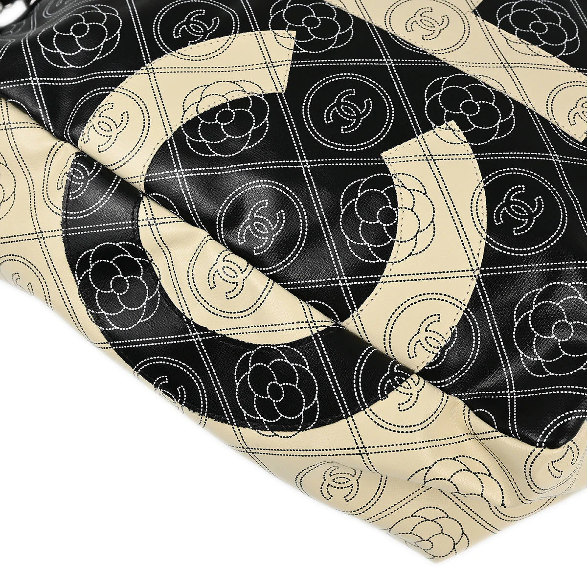 Chanel 2018 Black Printed Coated Canvas Camellia Shopping 2way Shoulder Tote Handbag - Image 5