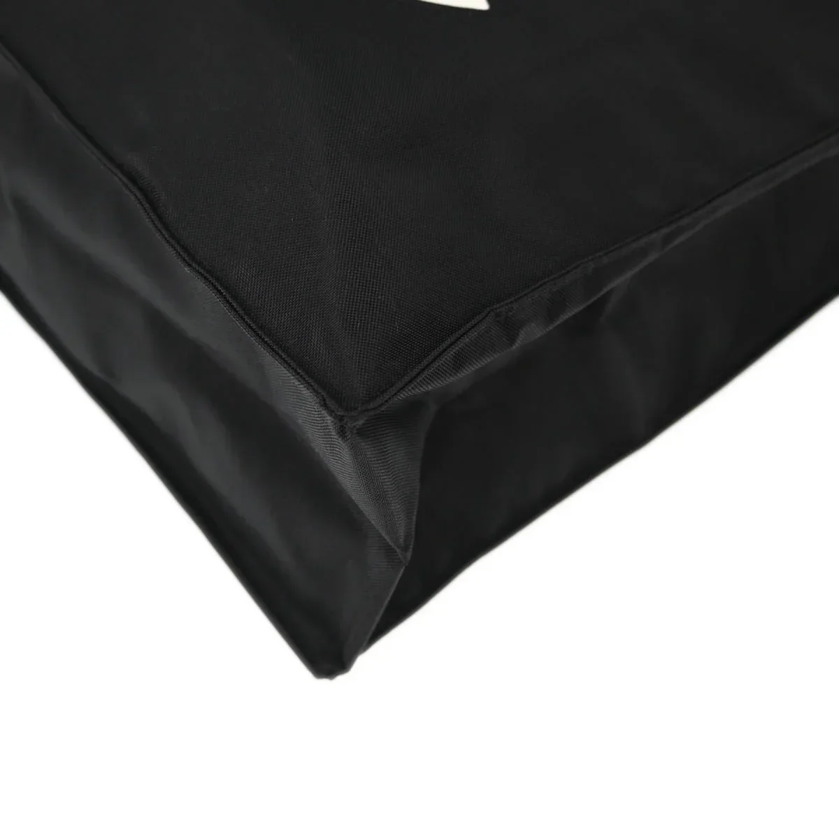 Chanel 1991-1994 Black Nylon Shoulder Tote Bag - Image 3