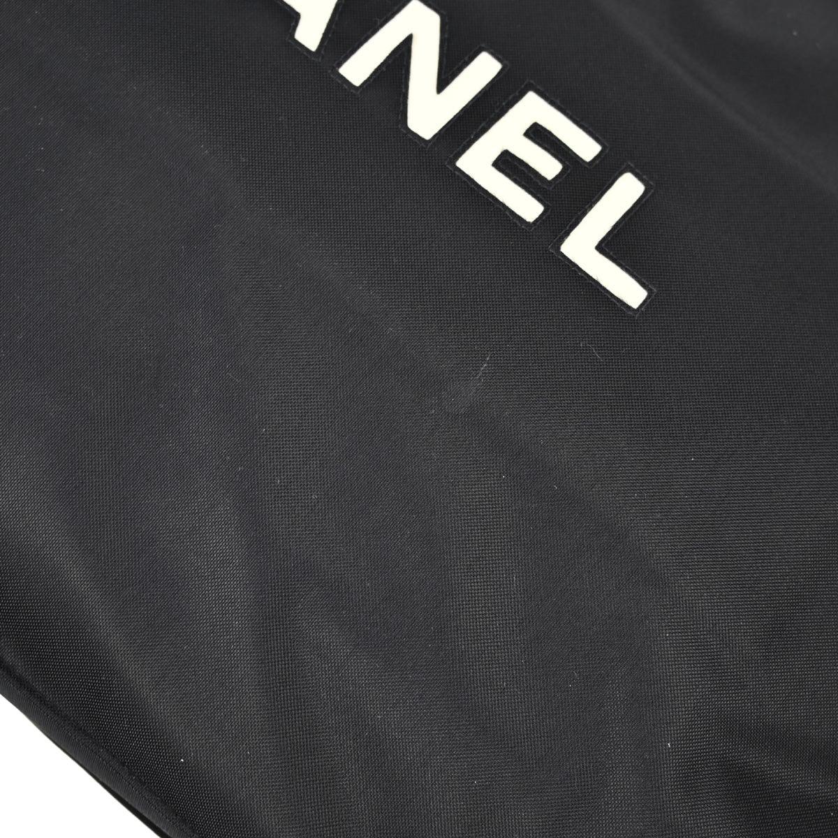 Chanel 1991-1994 Black Nylon Shoulder Tote Bag - Image 5